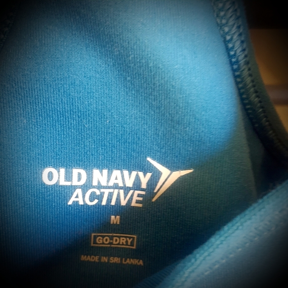 Old Navy Active Go Dry Sports Bra - Picture 5 of 7